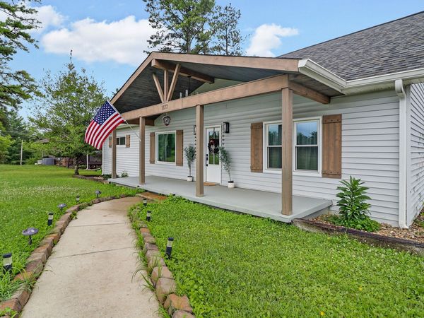 1177 Sparta Hwy , Crossville, TN 38572