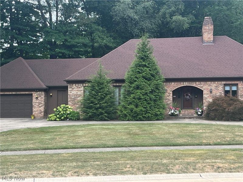 6800 Strathmore Drive, Valley View, OH 44125 Photo 48