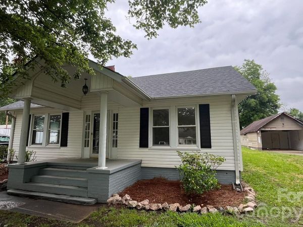 1909 S Main Street, Kannapolis, NC 28081