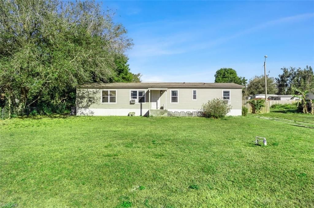 8405 Nault Rd , North Fort Myers, FL 33917 Photo