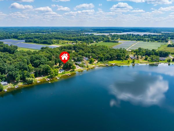 13667 Carefree Drive, Battle Creek, MI 49017