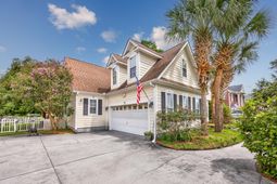 463 Springlake Dr. photo 4