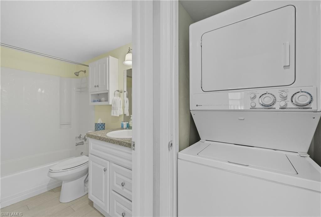 16881 Davis Rd , Unit 126, Fort Myers, FL 33908 Photo