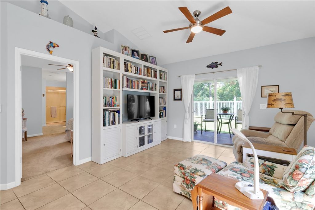 250 Briarcliff Circle, Sebastian, FL 32958 Photo