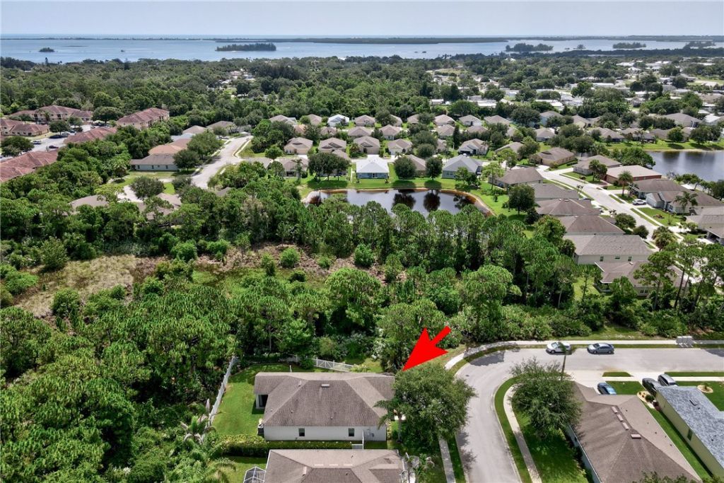 250 Briarcliff Circle, Sebastian, FL 32958 Photo