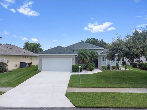 5765 W 1st Square SW, Vero Beach, FL 32968