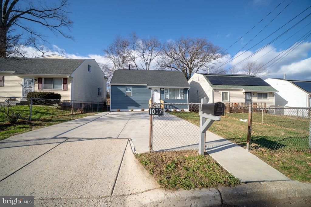 1007 DRUM AVENUE , CAPITOL HEIGHTS, MD 20743
