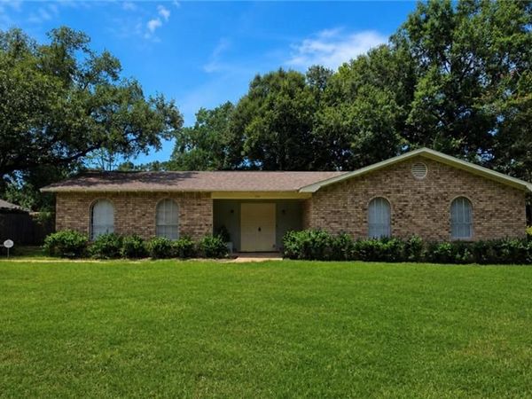 309 Ponce De Leon Drive E, Mobile, AL 36571