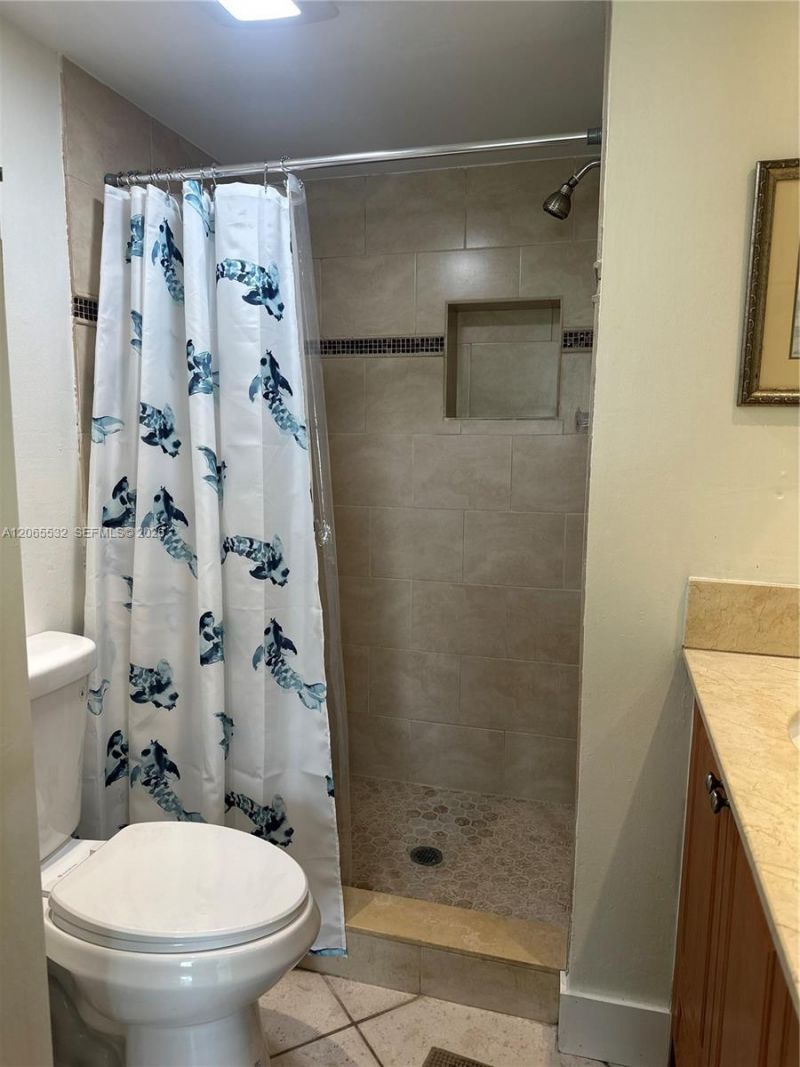 8305 Sunrise Lakes Blvd , Unit 310, Sunrise, FL 33322 Photo