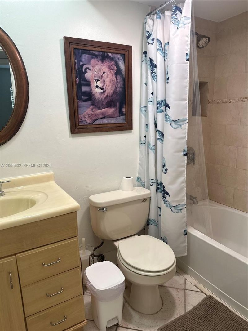 8305 Sunrise Lakes Blvd , Unit 310, Sunrise, FL 33322 Photo