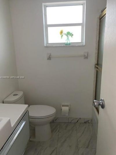 410 SE 2nd St , Unit 408, Hallandale Beach, FL 33009 Photo