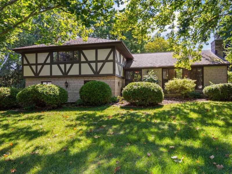 3816 James Avenue, Huron, OH 44839 Photo 1