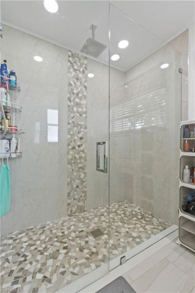 9052 Cypress Dr N, Fort Myers, FL 33967 Photo