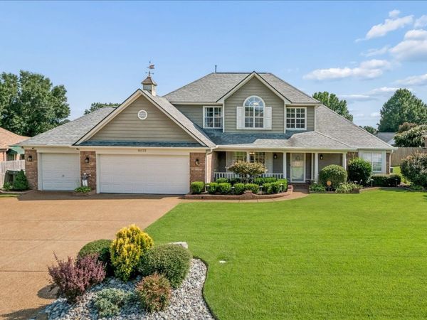 6075 DAYBREAK DR, Bartlett, TN 38135