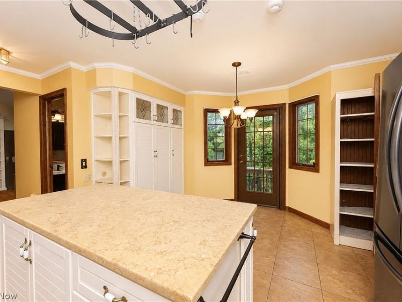16 S Bentley Drive SE, Canton, OH 44709 Photo 17