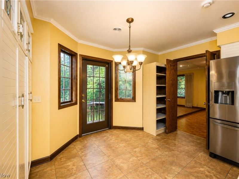 16 S Bentley Drive SE, Canton, OH 44709 Photo 18