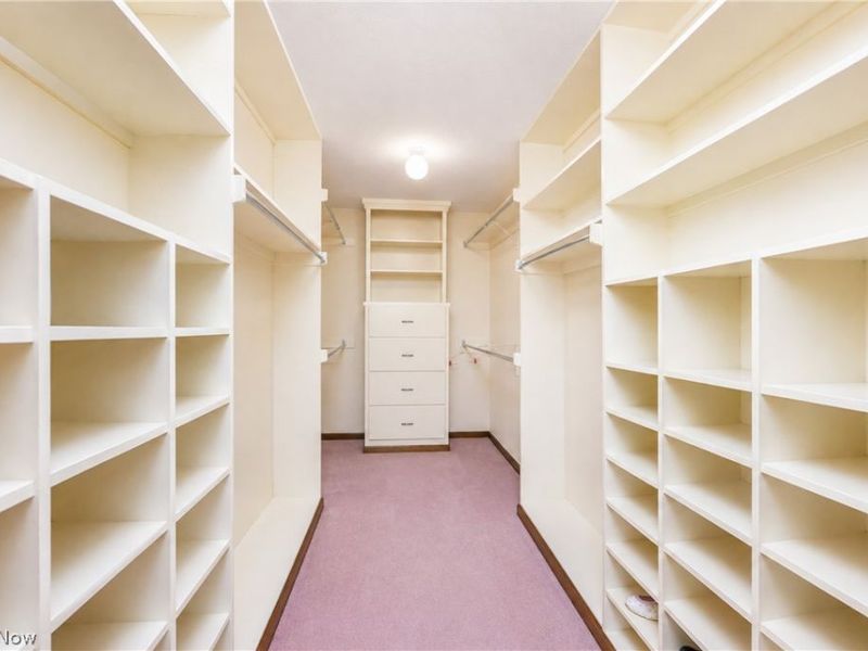 16 S Bentley Drive SE, Canton, OH 44709 Photo 32