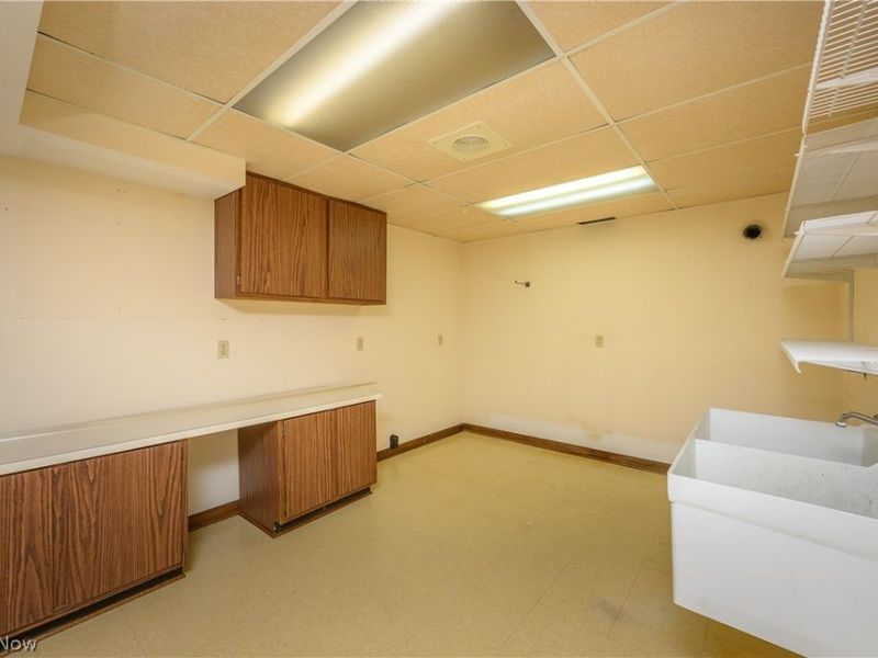 16 S Bentley Drive SE, Canton, OH 44709 Photo 40