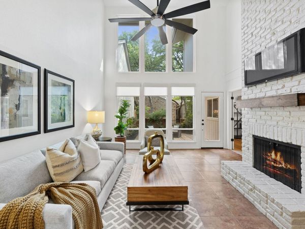 8346 Summerwood DR, Austin, TX 78759