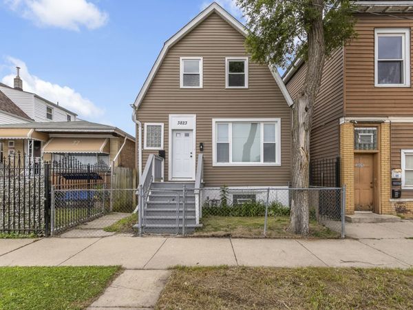 3823 W Wabansia Avenue , Chicago, IL 60647