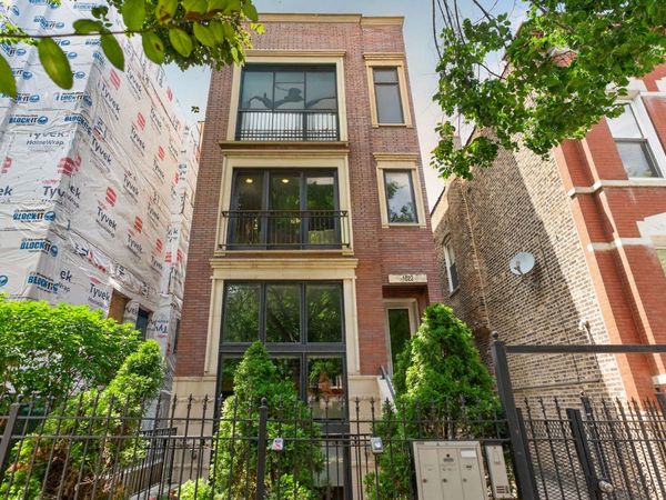 1022 N Wood Street , Unit 2, Chicago, IL 60622