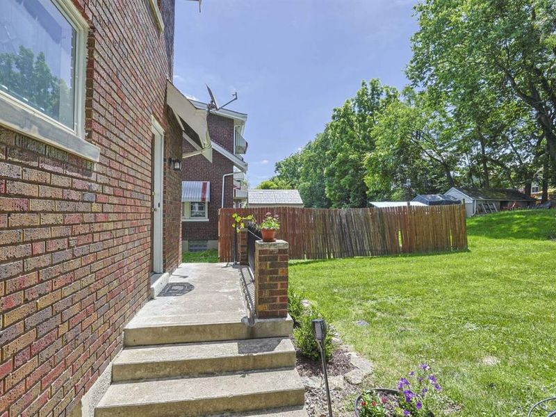1581 Wittekind Terrace, Cincinnati, OH 45224 Photo 38