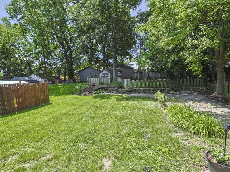 1581 Wittekind Terrace, Cincinnati, OH 45224 Photo 39