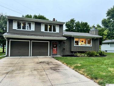 1636 S 99th Street, Omaha, NE 68124
