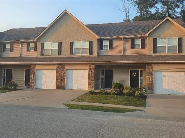 3910 3912 3914 3916 NW 94th Street, Kansas City, MO 64154