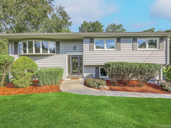 9 Blossom Road , Suffern, NY 10901