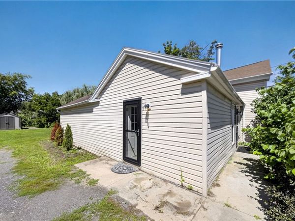 3223 Amber Road , Marcellus, NY 13108