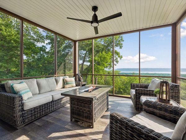 N1093 375th Street, Maiden Rock, WI 54750