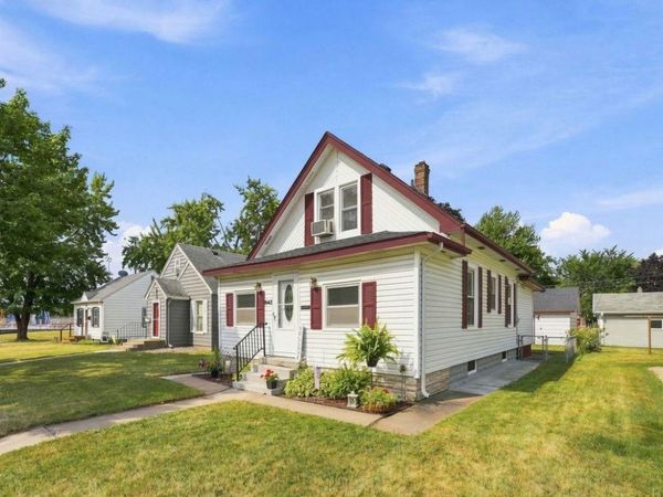 648 3rd Avenue S, South Saint Paul, MN 55075