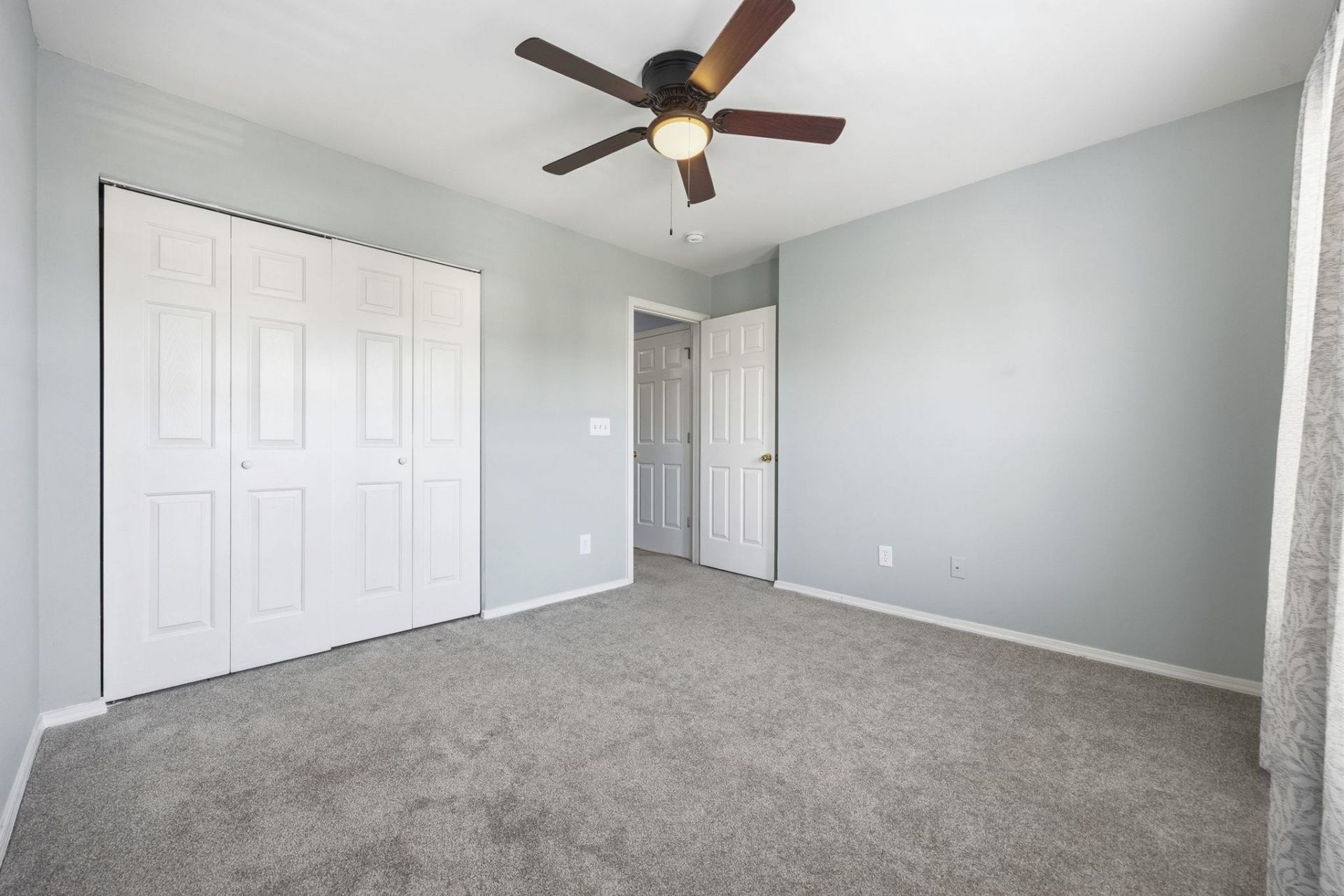 140 Olde Towne Way Photo 26