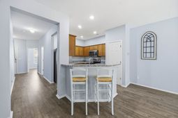 140 Olde Towne Way photo 4