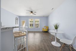 140 Olde Towne Way photo 4