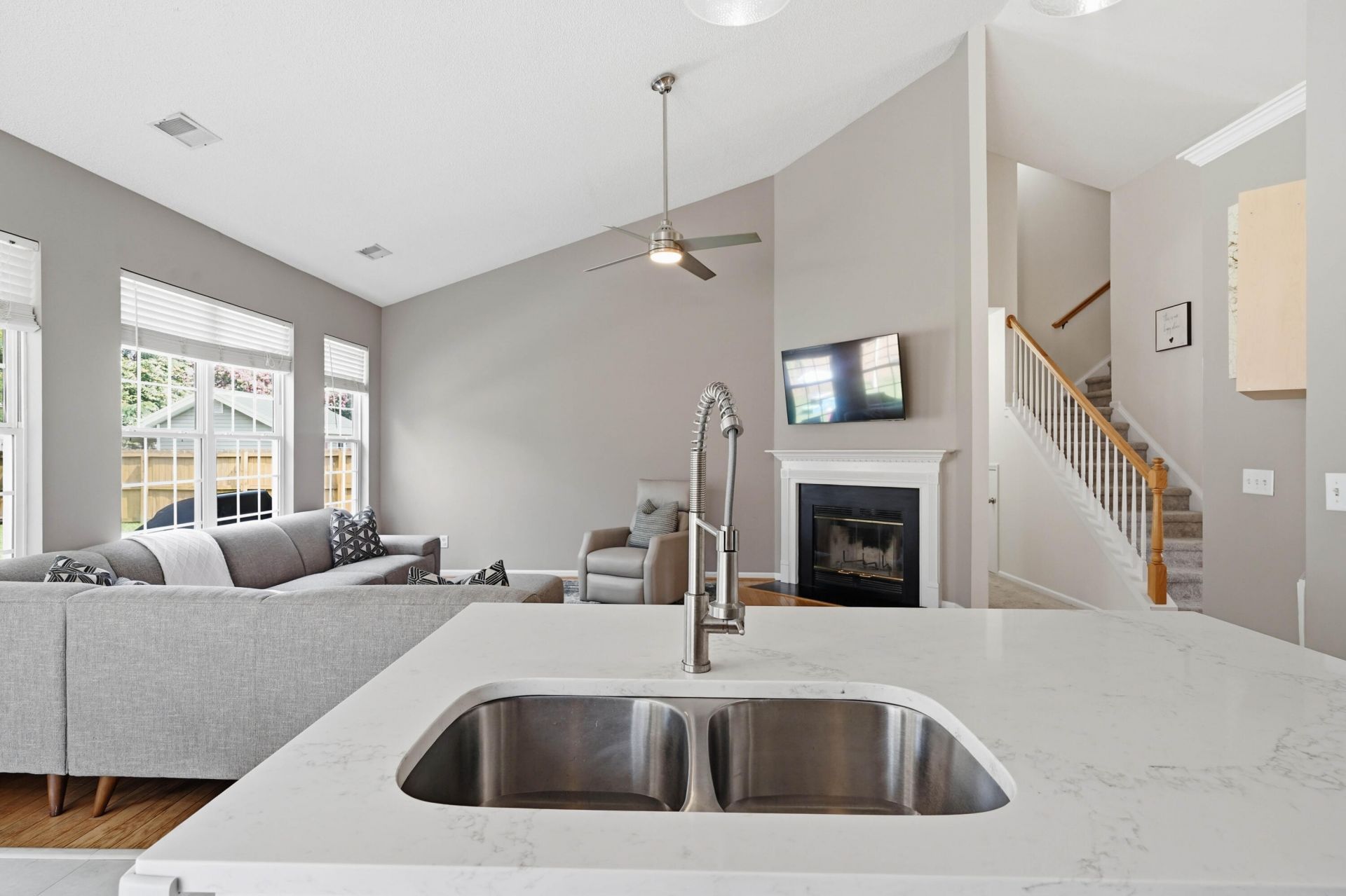 150 Cabrill Drive Photo 13