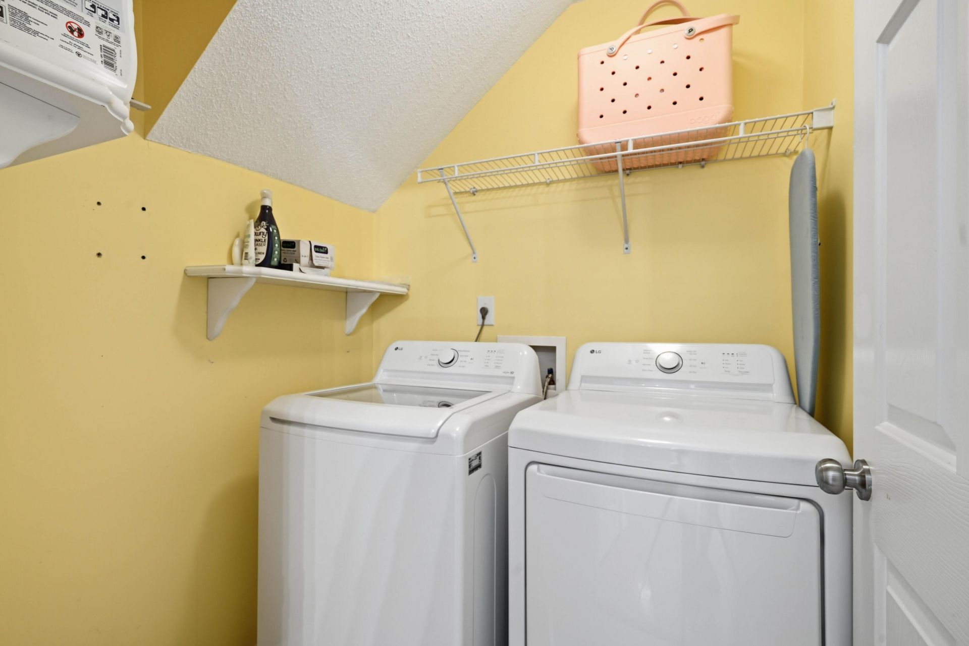 150 Cabrill Drive Photo 30