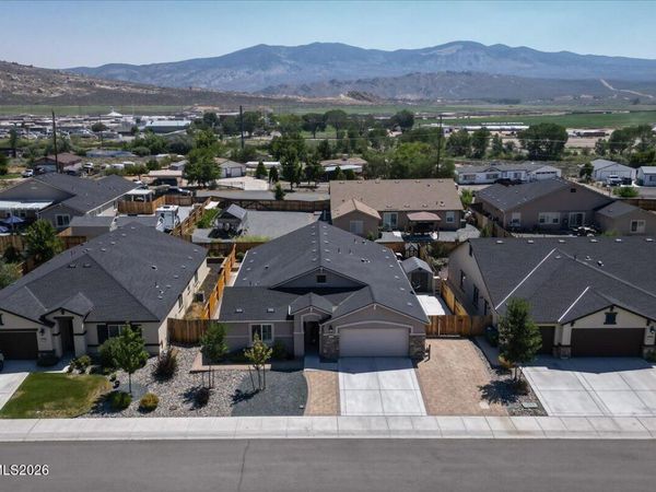 7101 Saddlehorn Road, Carson City, NV 89701