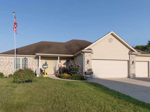 605 Freds Court, Kendallville, IN 46755