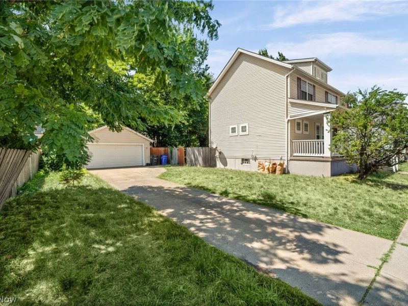 1696 E 85th Street, Cleveland, OH 44106 Photo 5