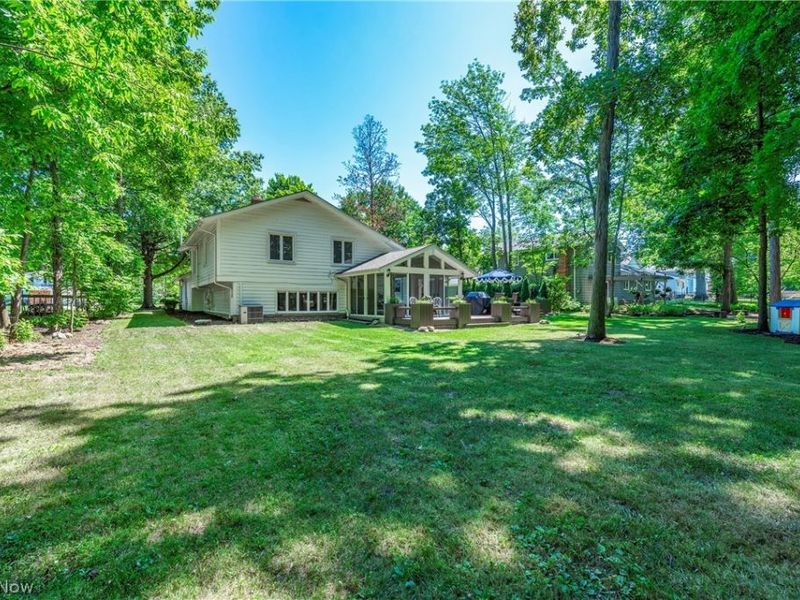 1920 Bromton Drive, Lyndhurst, OH 44124 Photo 45