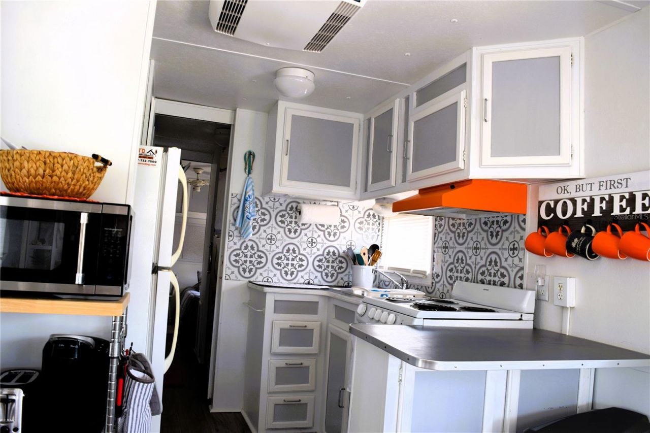 79 Eagle Point S, Osteen, FL 32764 Photo