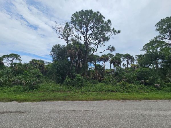 16126 TARKIO AVENUE , PORT CHARLOTTE, FL 33954