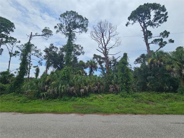 16070 TARKIO AVENUE , PORT CHARLOTTE, FL 33954