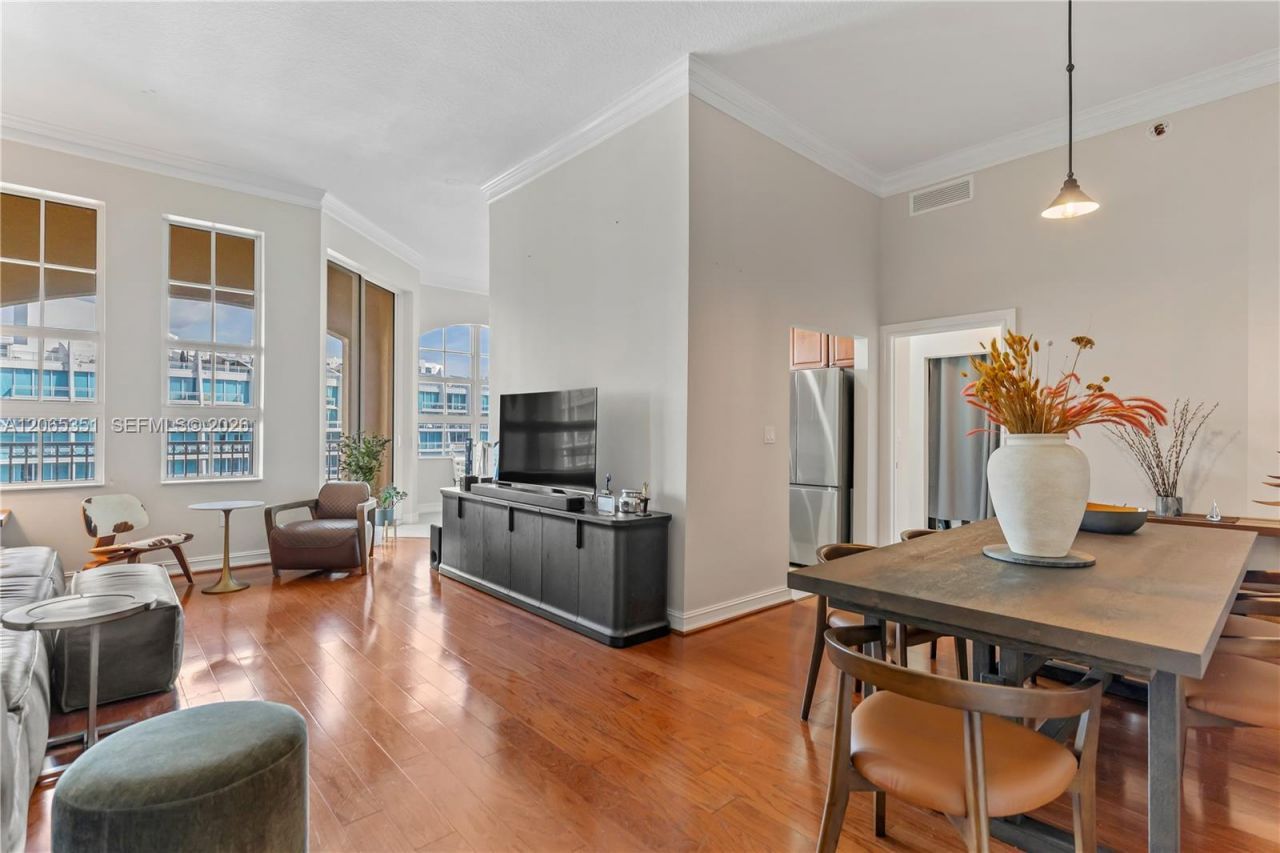 3001 NE 185th St , Unit 707, Aventura, FL 33180 Photo