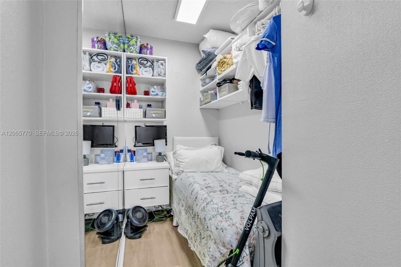 2000 Island Blvd, Unit 2006, Aventura, FL 33160 Photo