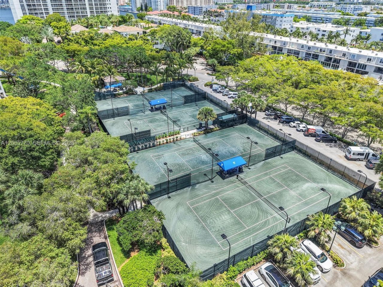 2000 Island Blvd, Unit 2006, Aventura, FL 33160 Photo