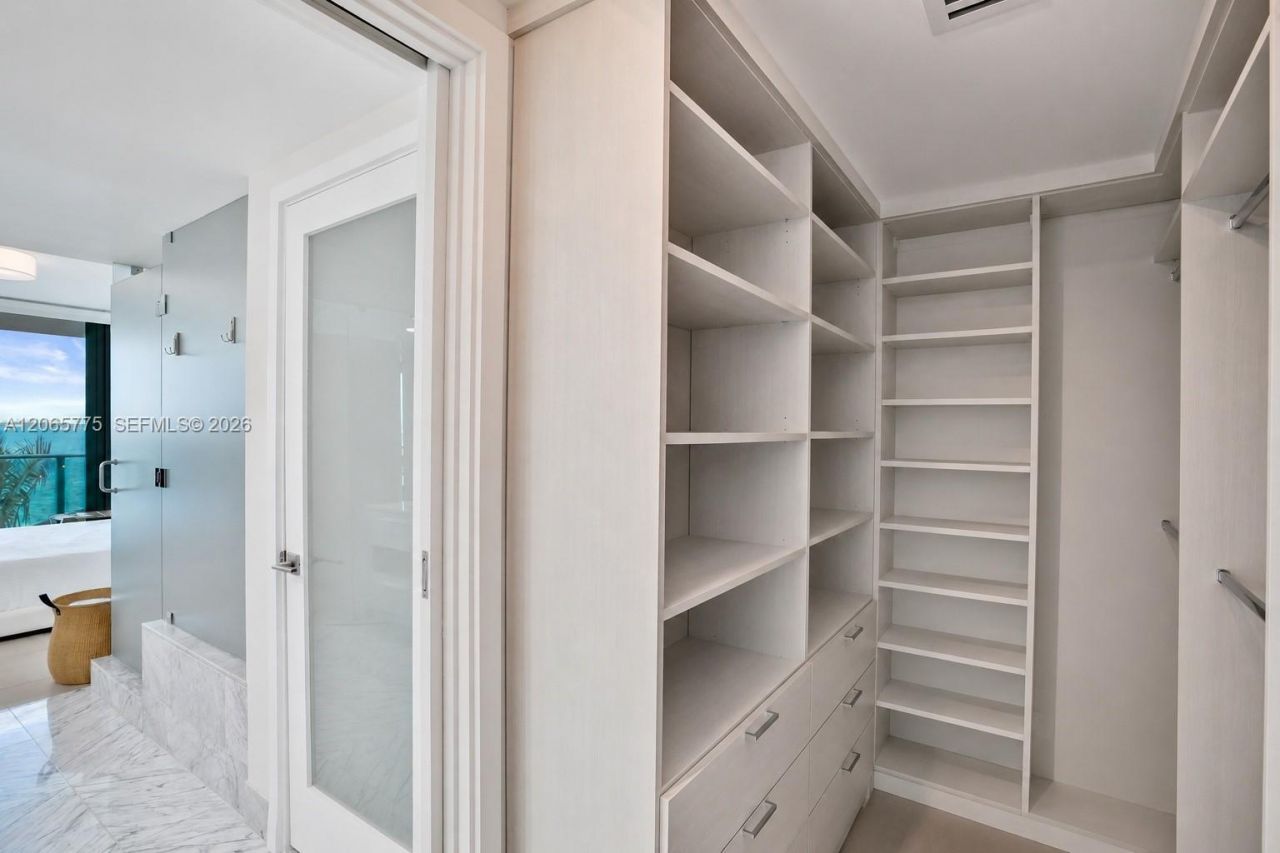 3131 NE 7th Ave, Unit 306, Miami, FL 33137 Photo