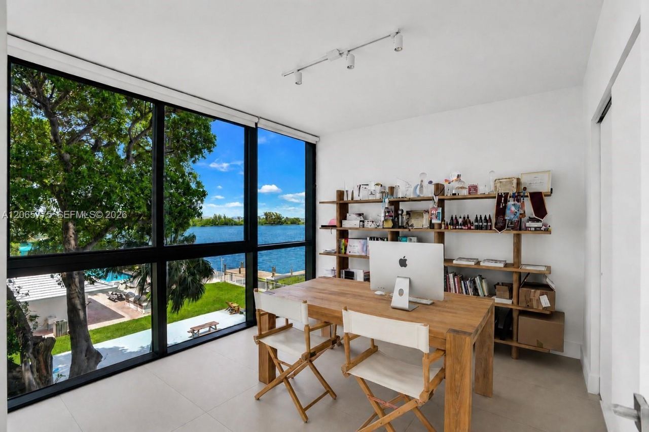 3131 NE 7th Ave, Unit 306, Miami, FL 33137 Photo